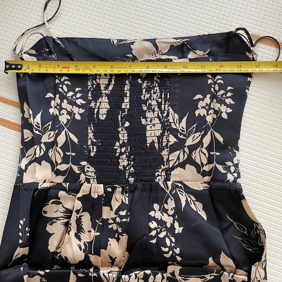 Brand new reformation Frankie Silk Dress - Picture 15 of 15